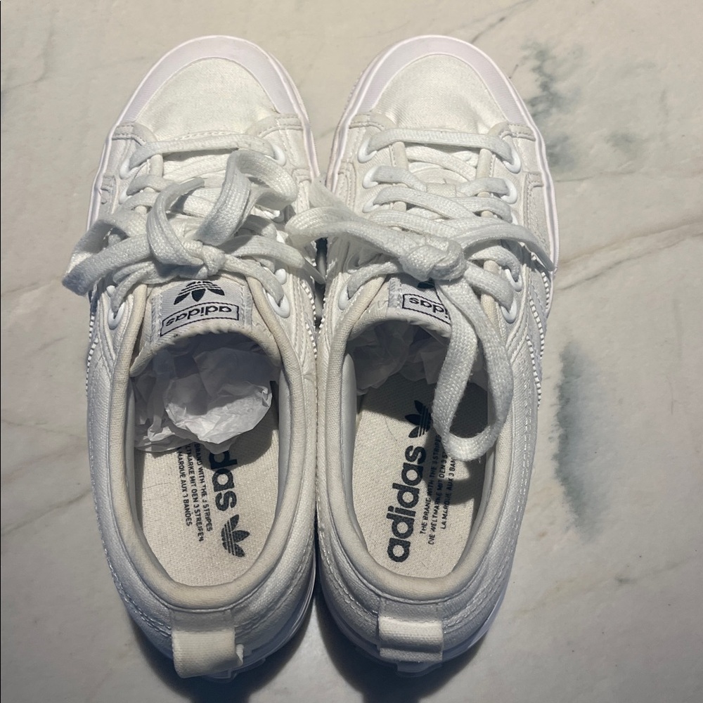 adidas Women’s White Nizza Platform Sneaker - Picture 13 of 16